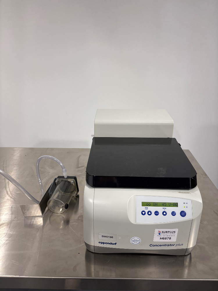 Image of Eppendorf 5305 Concentrator Plus Centrifuge